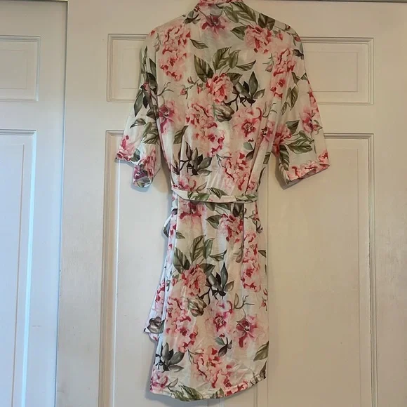 Show Me Your Mumu floral Kimono Robe - Picture 4 of 4